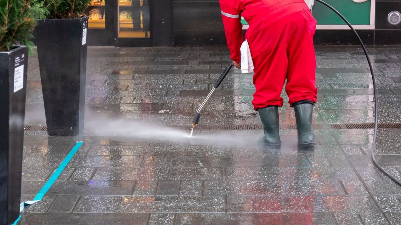 Commercial Pressure Washing review in Sherwood Park AB